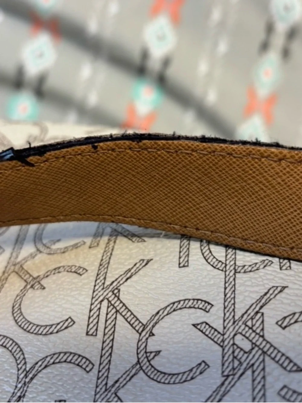 🌀Calvin Klein Cream Logo-Print Hobo with Brown Trim